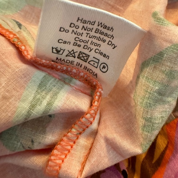 Love the Label puff sleeve crop wrap top size Small - Picture 6 of 7